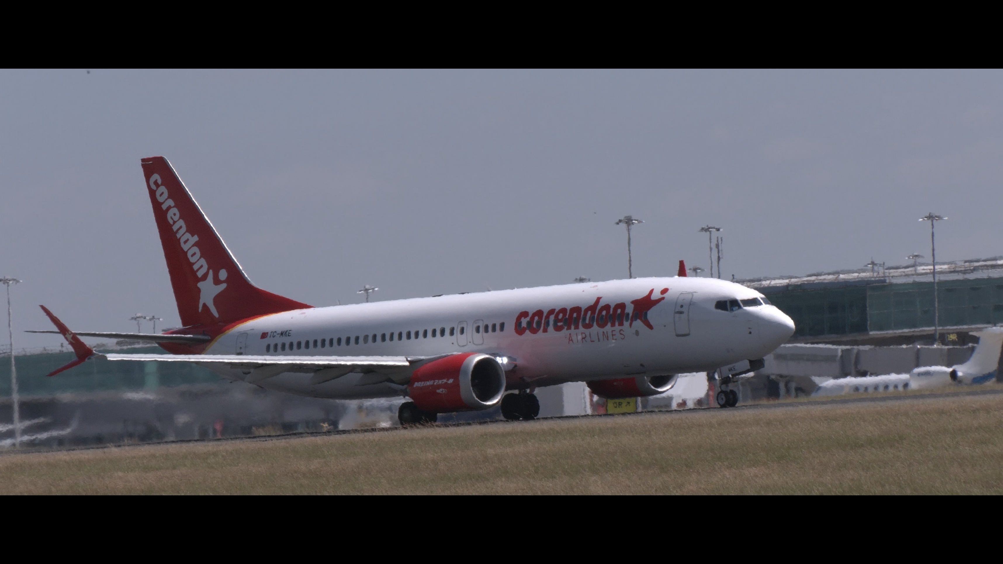 Corendon Airlines Boeing 737 Max 8 (2)